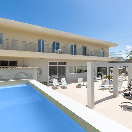 Melina Oasis Boutique Hotel Kassiopi Eksteriør billede